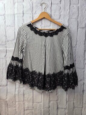 Star Style Medium Black Striped Lace Trim Bell Sleeve Dressy Spring Blouse